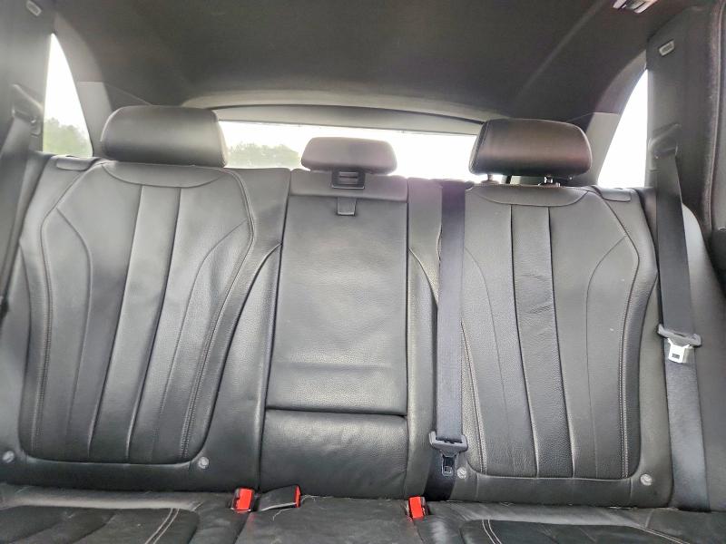 Photo 10 from auction – 2017 BMW X5 XDRIVE3 with VIN 5UXKR0C37H0V78966