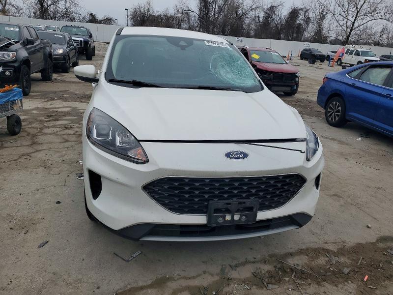 Photo 5 from auction – 2020 FORD ESCAPE SE with VIN 1FMCU0G68LUB94720