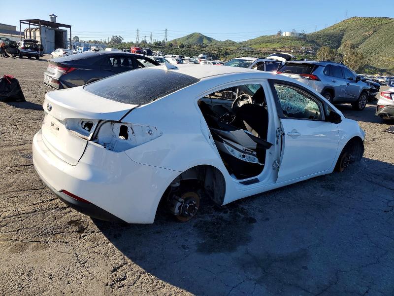Photo 3 from auction – 2016 KIA FORTE with VIN KNAFK4A62G5590646