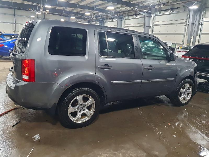Photo 3 from auction – 2012 HONDA PILOT EX with VIN 5FNYF4H44CB004557