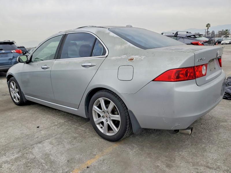 Photo 2 from auction – 2005 ACURA TSX with VIN JH4CL968X5C022937