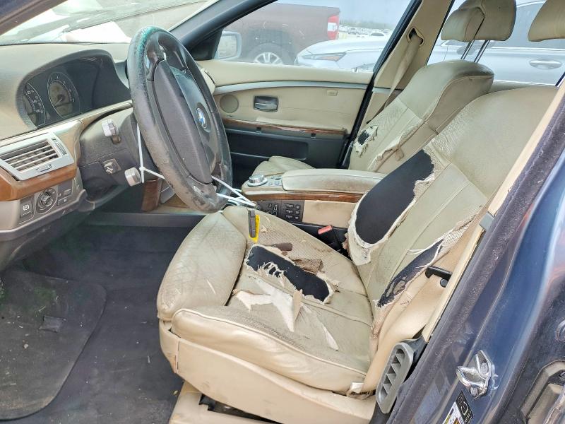 Photo 7 from auction – 2006 BMW 750 with VIN WBAHN83516DT31209