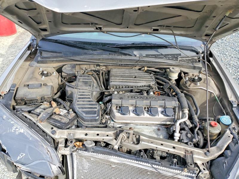 Photo 11 from auction – 2004 HONDA CIVIC LX with VIN 2HGES16644H585704