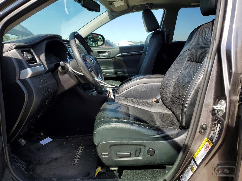 Zdjęcie 7 z aukcji – 2015 TOYOTA HIGHLANDER z VIN 5TDYKRFH1FS064648