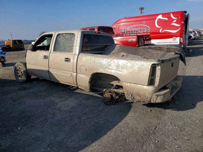 Photo 2 from auction – 2006 CHEVROLET SILVERADO with VIN 2GCEC13TX61144015