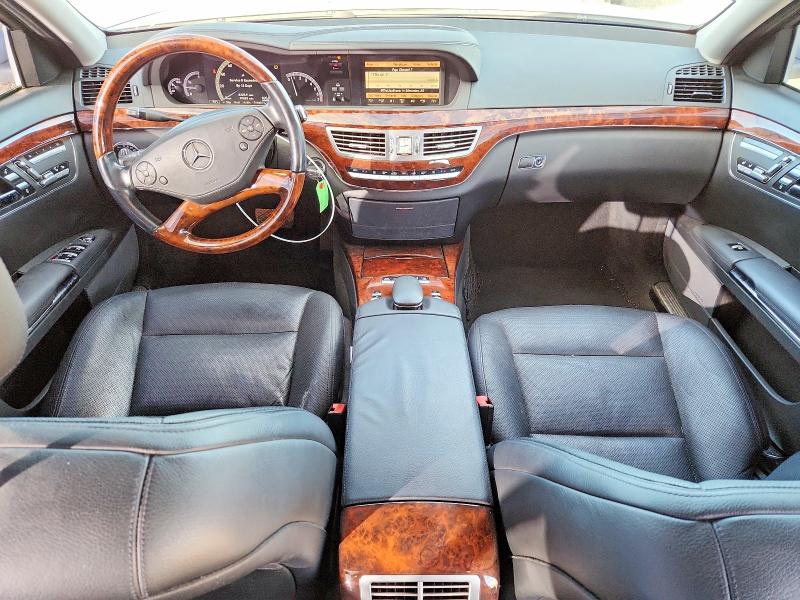 Photo 8 from auction – 2012 MERCEDES-BENZ S 550 with VIN WDDNG7DB2CA429926