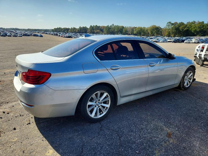 Photo 3 from auction – 2015 BMW 528 XI with VIN WBA5A7C56FD622023