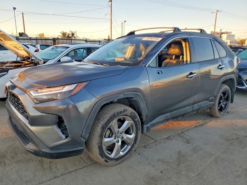 Photo 1 from auction – 2019 TOYOTA RAV4 LIMIT with VIN JTMDWRFV4KD508961