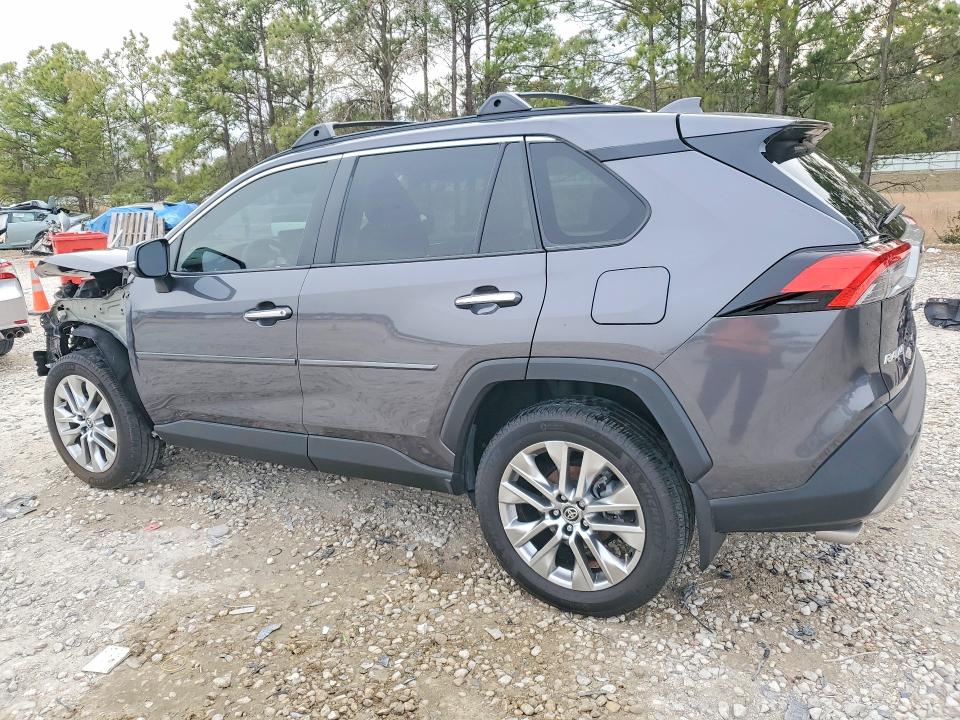 Photo 2 from auction – 2024 TOYOTA RAV4 LIMIT with VIN 2T3Y1RFV4RC292253