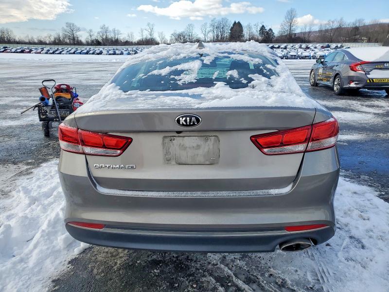 Photo 6 from auction – 2016 KIA OPTIMA LX with VIN 5XXGT4L35GG094386