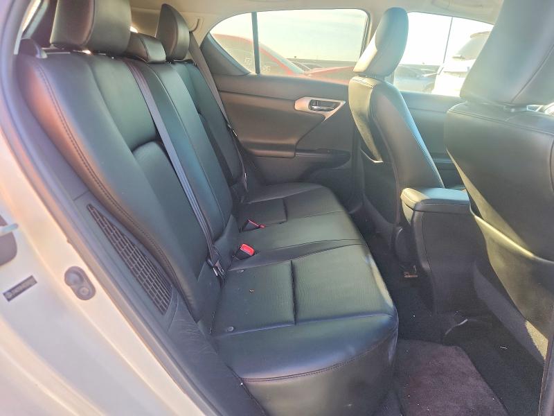Photo 10 from auction – 2012 LEXUS CT 200 with VIN JTHKD5BHXC2083800
