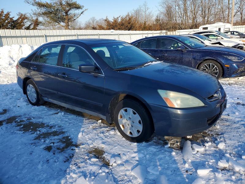 Photo 4 from auction – 2004 HONDA ACCORD with VIN 1HGCM56364A128017