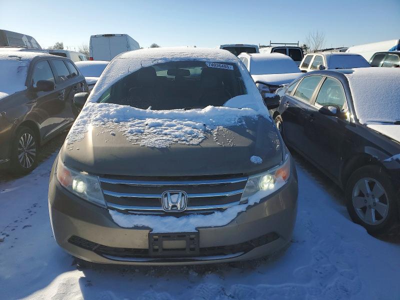 Photo 5 from auction – 2011 HONDA ODYSSEY EX with VIN 5FNRL5H62BB053789