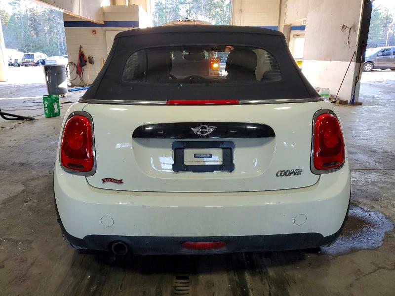 Photo 6 from auction – 2016 MINI COOPER with VIN WMWWG5C5XG3C19602