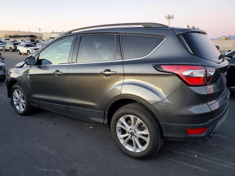 Photo 2 from auction – 2018 FORD ESCAPE SE with VIN 1FMCU0GD0JUD22069