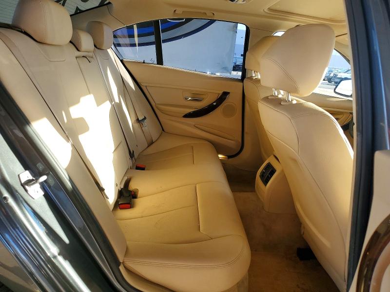 Photo 10 from auction – 2015 BMW 320 I with VIN WBA3B1C57FK141260