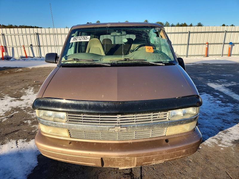 Photo 5 from auction – 2002 CHEVROLET ASTRO with VIN 1GNEL19X02B124240