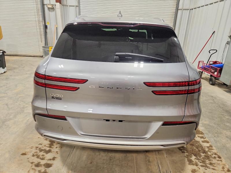 Photo 6 from auction – 2023 GENESIS GV70 BASE with VIN 5NMMCET13PH000871