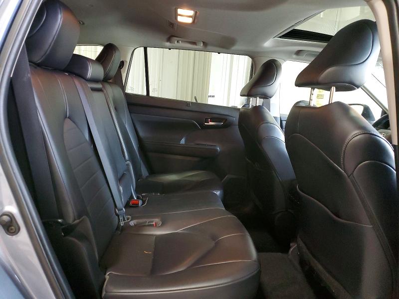 Photo 11 from auction – 2023 TOYOTA HIGHLANDER with VIN 5TDKDRBH0PS026027