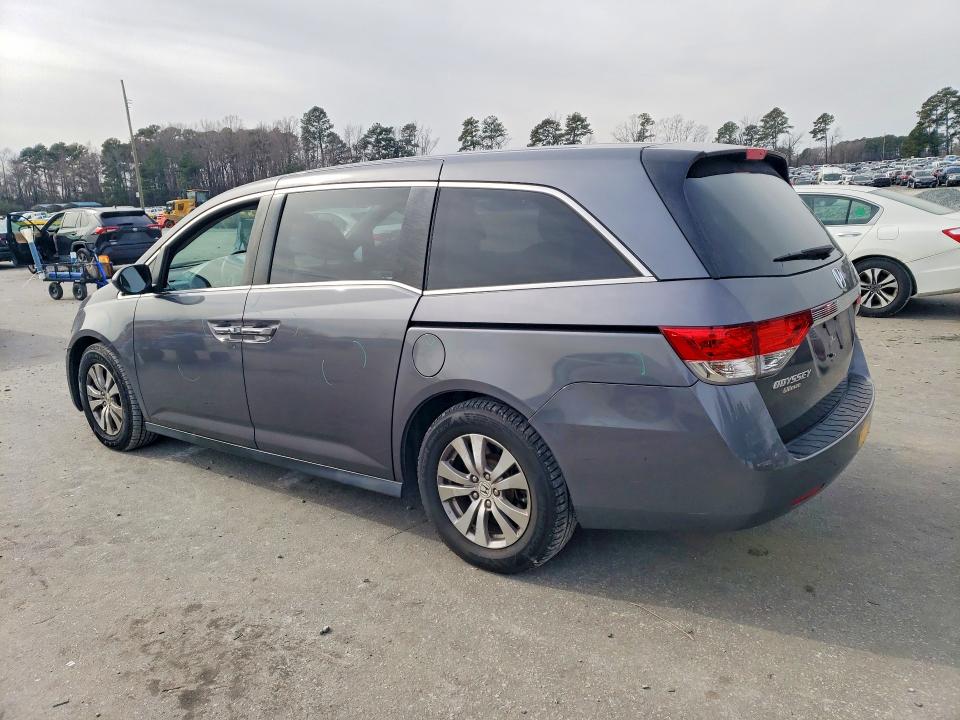 Photo 2 from auction – 2016 HONDA ODYSSEY EX with VIN 5FNRL5H43GB156984
