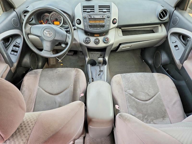 Photo 8 from auction – 2006 TOYOTA RAV4 with VIN JTMZD33V666004323