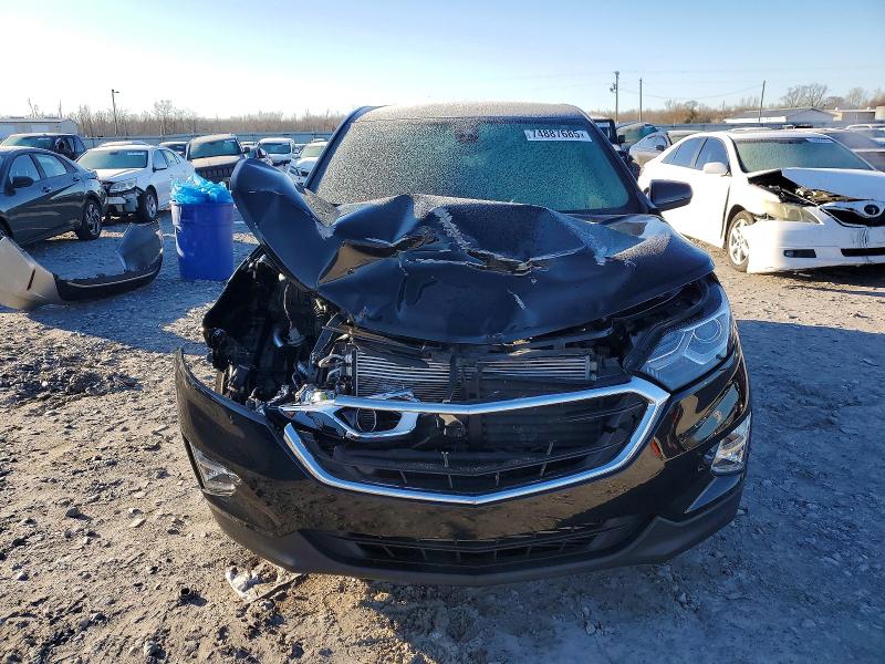 Photo 5 from auction – 2021 CHEVROLET EQUINOX LT with VIN 3GNAXKEVXML374437