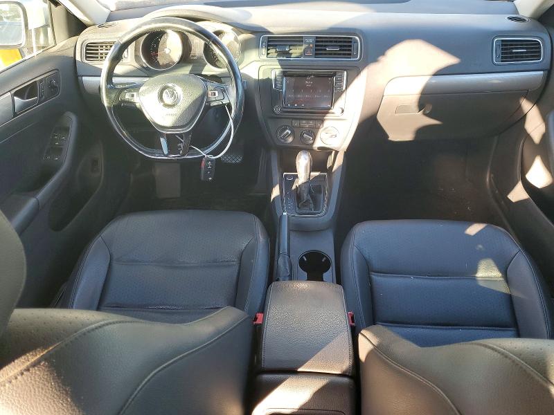 Photo 8 from auction – 2017 VOLKSWAGEN JETTA SE with VIN 3VWDB7AJ8HM291560