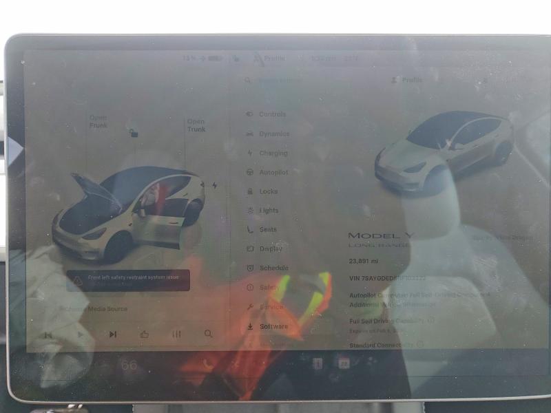 Photo 9 from auction – 2024 TESLA MODEL Y with VIN 7SAYGDED5RF103322
