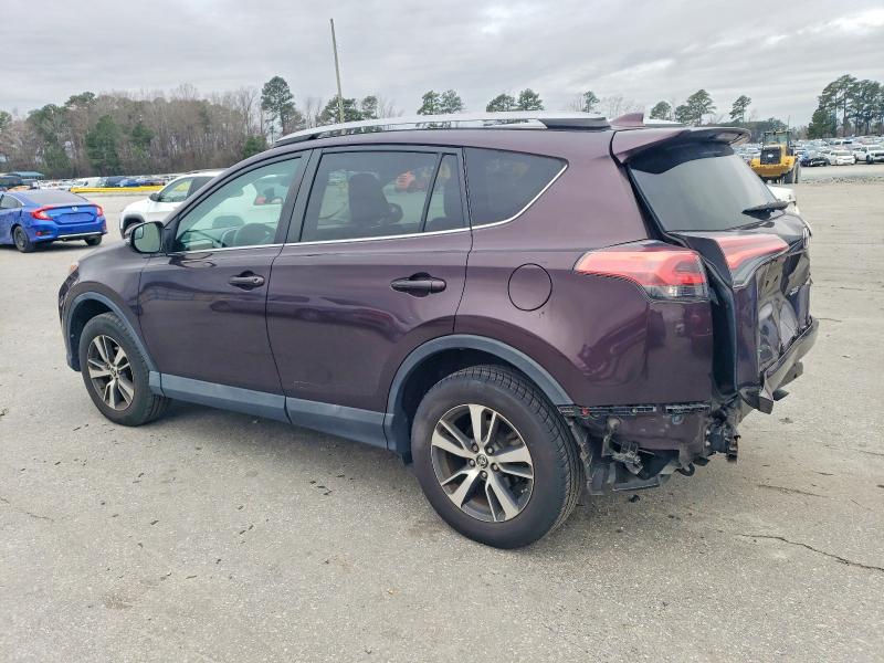Photo 2 from auction – 2017 TOYOTA RAV4 XLE with VIN 2T3WFREVXHW321326
