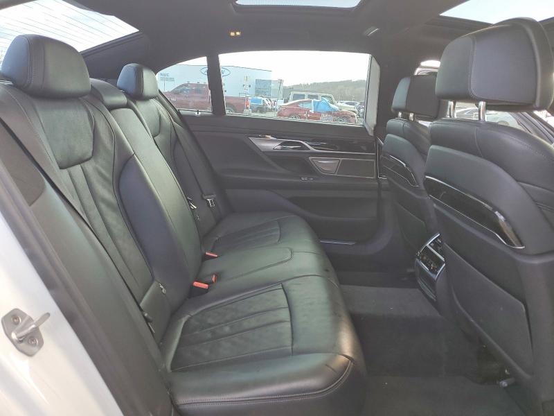 Photo 10 from auction – 2018 BMW 740 XE with VIN WBA7J2C53JB246297