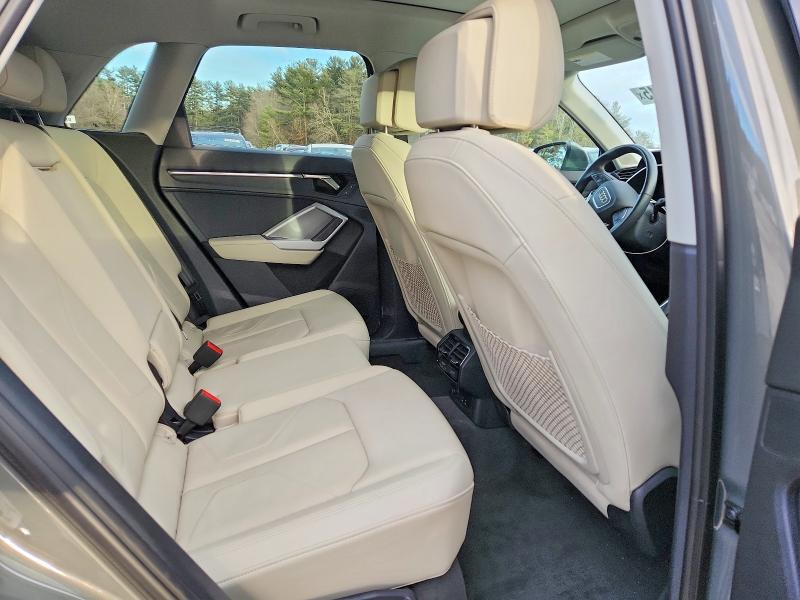 Photo 11 from auction – 2022 AUDI Q3 with VIN WA1EECF38N1112731