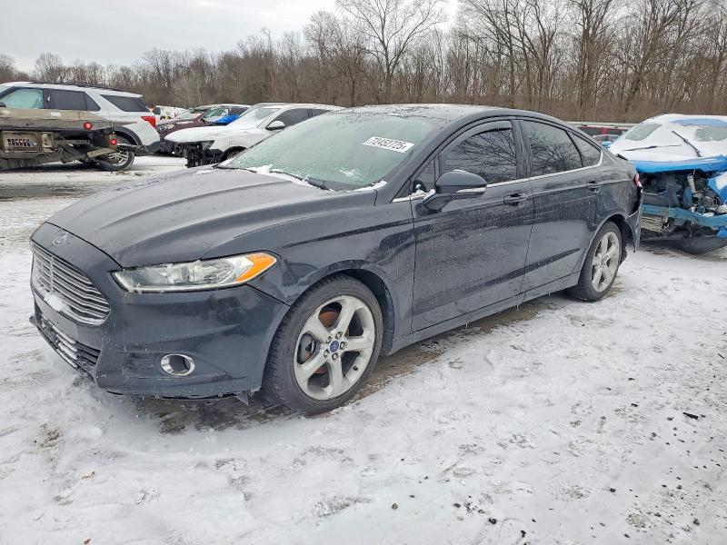 FORD FUSION SE 2015 with VIN 3FA6P0HD4FR135607 - Photo from auction