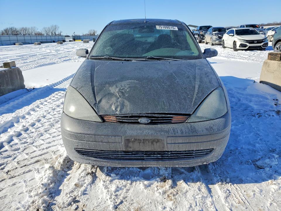 Photo 5 from auction – 2004 FORD FOCUS ZTS with VIN 1FAHP38Z74W121992