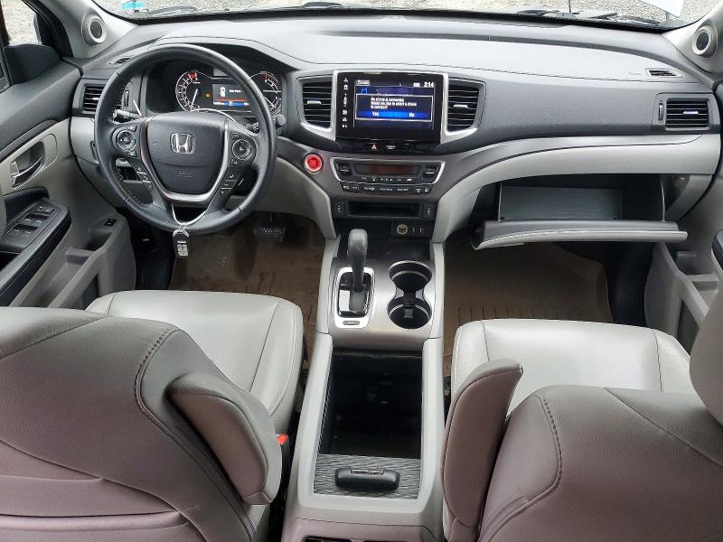 Photo 8 from auction – 2017 HONDA PILOT with VIN 5FNYF5H60HB026327