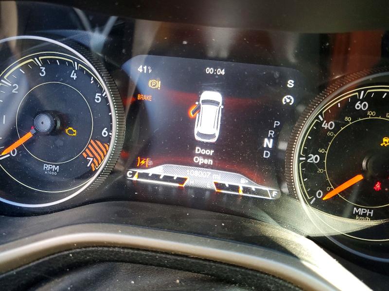 Photo 9 from auction – 2015 JEEP CHEROKEE with VIN 1C4PJLDB0FW760797