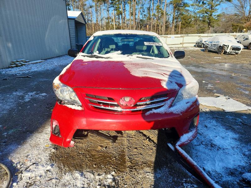 Снимка 5 от търг – 2013 TOYOTA COROLLA BA с VIN 2T1BU4EE1DC057747