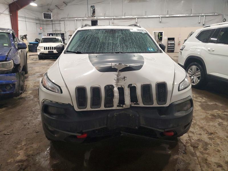 Photo 5 from auction – 2014 JEEP CHEROKEE with VIN 1C4PJMBS5EW285963
