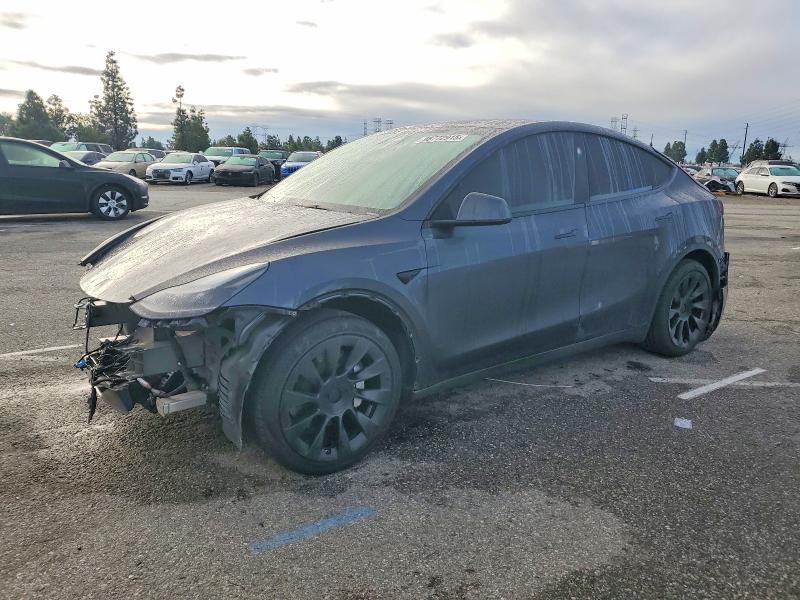 TESLA MODEL Y 2024 с VIN 7SAYGDEE0RA233238 - Фото с аукциона