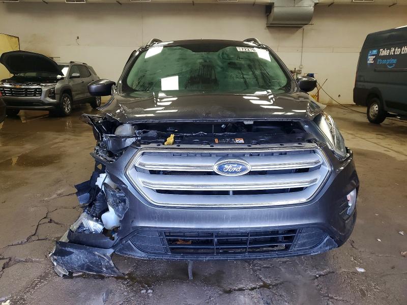 Photo 5 from auction – 2018 FORD ESCAPE SEL with VIN 1FMCU0HD9JUA40799