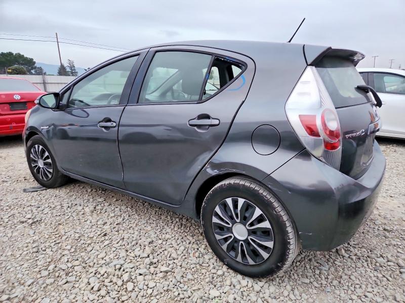 Photo 2 from auction – 2014 TOYOTA PRIUS C with VIN JTDKDTB39E1575026