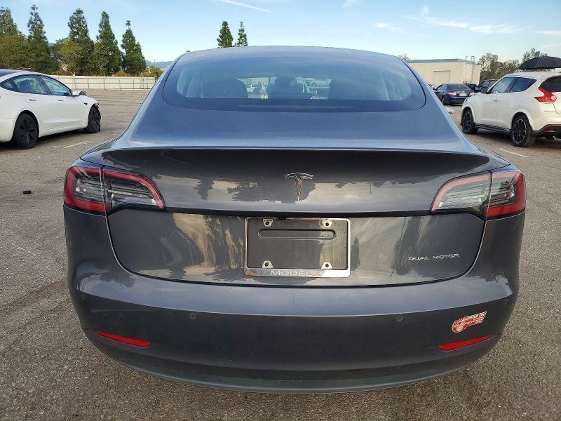Photo 6 from auction – 2018 TESLA MODEL 3 with VIN 5YJ3E1EB8JF089916