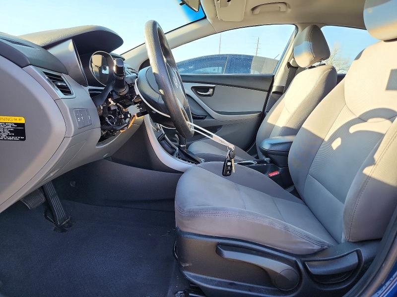 Photo 7 from auction – 2016 HYUNDAI ELANTRA with VIN 5NPDH4AE1GH748281