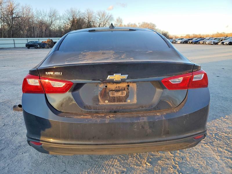 Photo 6 from auction – 2017 CHEVROLET MALIBU with VIN 1G1ZB5ST2HF290278