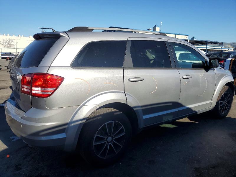 Photo 3 from auction – 2017 DODGE JOURNEY SE with VIN 3C4PDCAB4HT630039