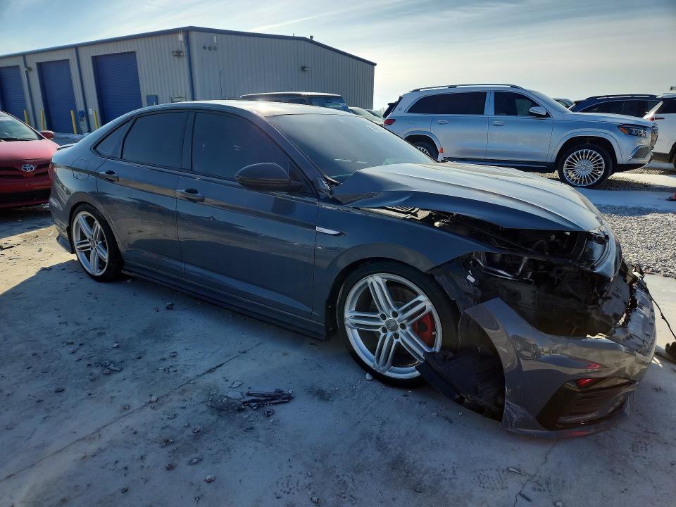 Photo 4 from auction – 2021 VOLKSWAGEN JETTA with VIN 3VW6T7BU2MM096370