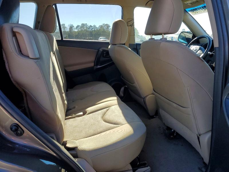 Photo 11 from auction – 2012 TOYOTA RAV4 with VIN 2T3BF4DV3CW226358