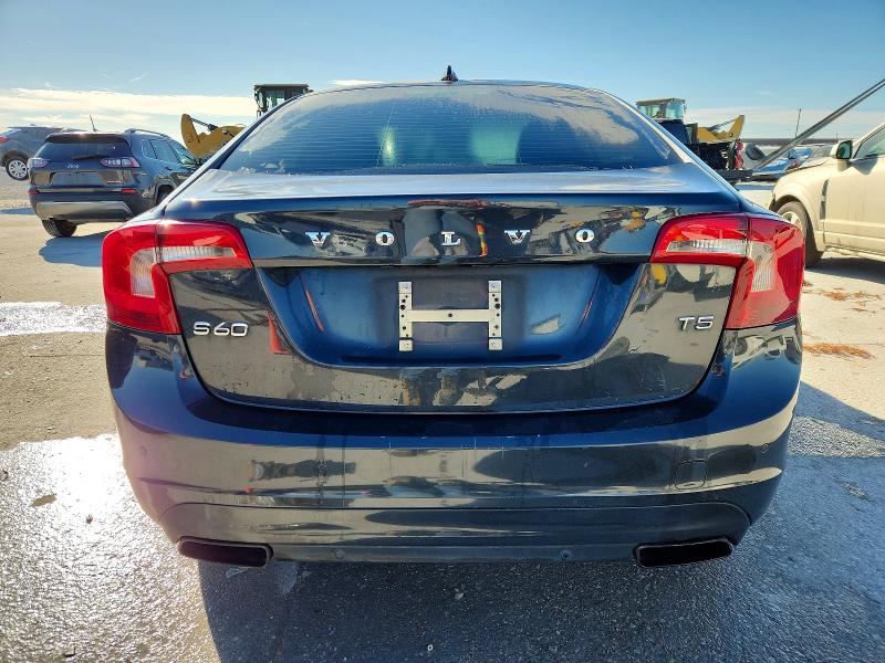Photo 6 from auction – 2015 VOLVO S60 PREMIE with VIN YV140MFK5F1351792