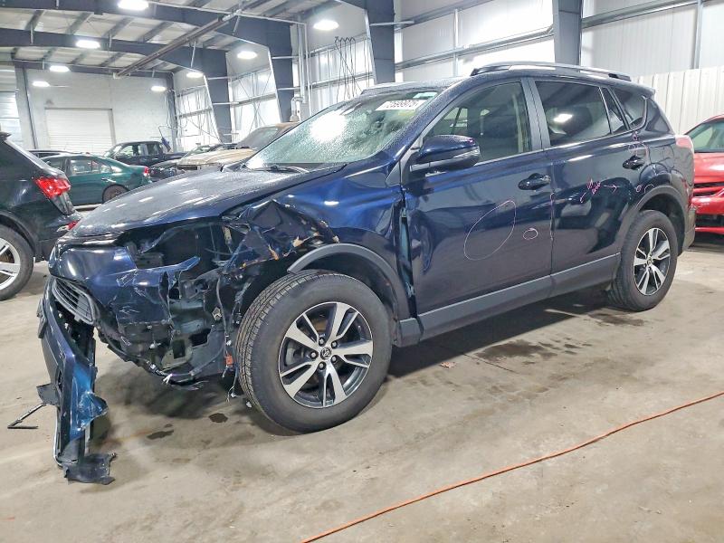 Photo 1 from auction – 2017 TOYOTA RAV4 XLE with VIN JTMRFREV5HD213268