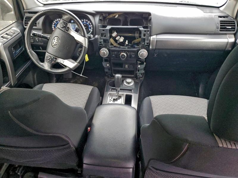 Photo 8 from auction – 2017 TOYOTA 4RUNNER SR with VIN JTEBU5JR0H5439541