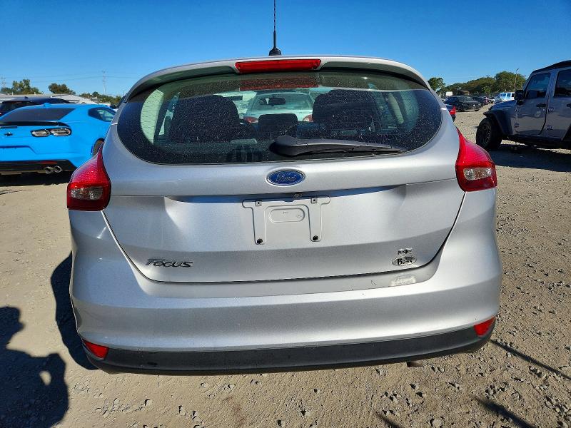Photo 6 from auction – 2018 FORD FOCUS SE with VIN 1FADP3K2XJL229692